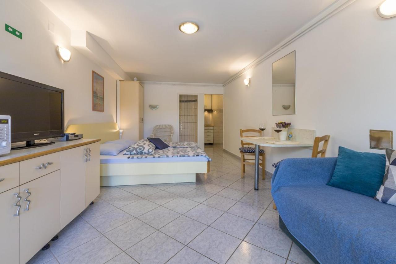 Blue Pearl Apartments Crikvenica Extérieur photo
