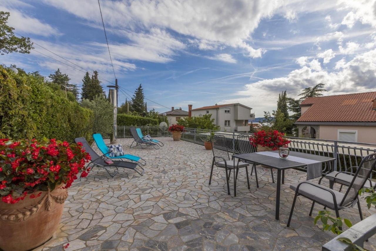 Blue Pearl Apartments Crikvenica Extérieur photo