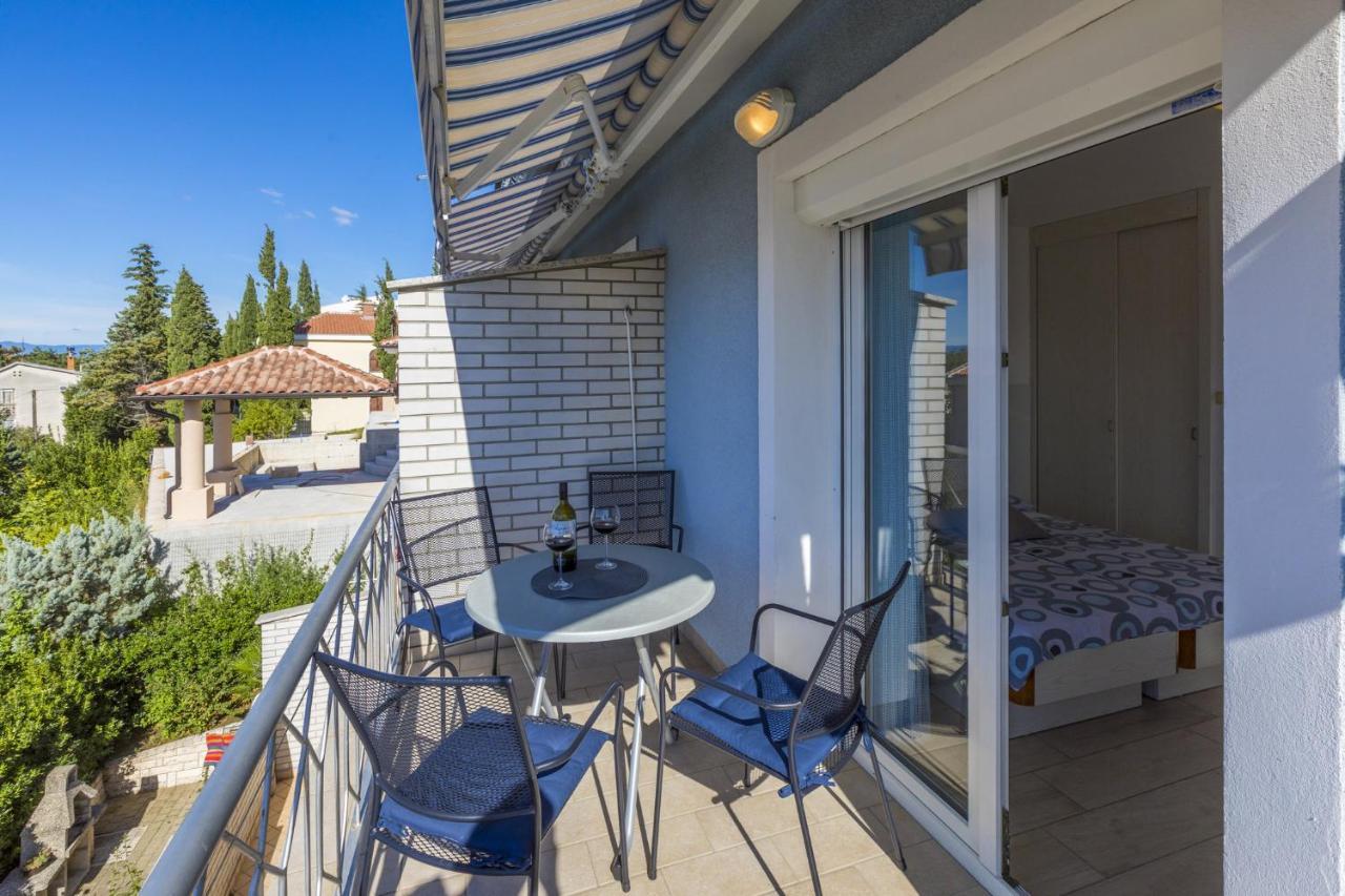 Blue Pearl Apartments Crikvenica Extérieur photo